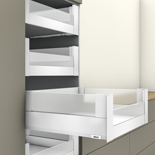 MERIVOBOX čelní kování, výška E, pro vnitřní výsuv s předním zásuvným prvkem, Hedvábně bílá- mat, levá/pravá - zi4.4es1sw-m_02.jpg