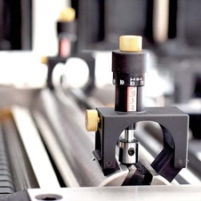 USTAVOVAČ NOŽŮ  MAGNETICKÝ 2KS - 04522_05.jpg